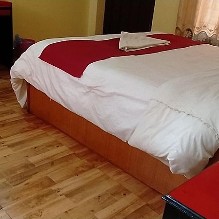 Hotel Plaza Nepal Pokhara Kültér fotó