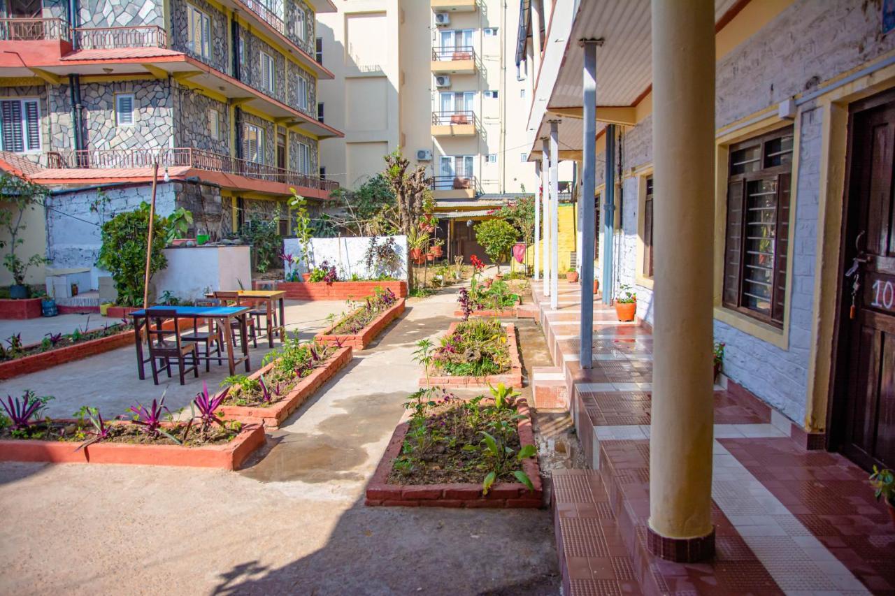 Hotel Plaza Nepal Pokhara Kültér fotó