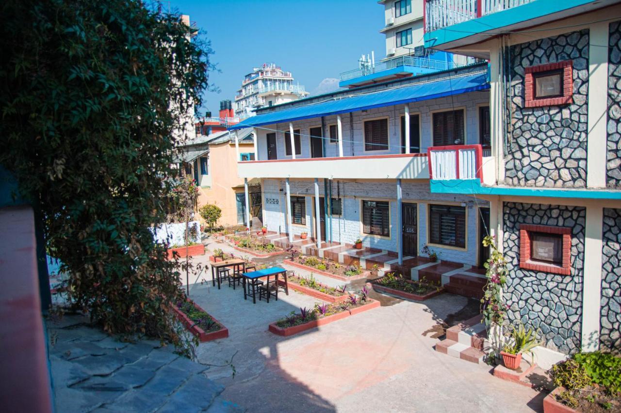 Hotel Plaza Nepal Pokhara Kültér fotó