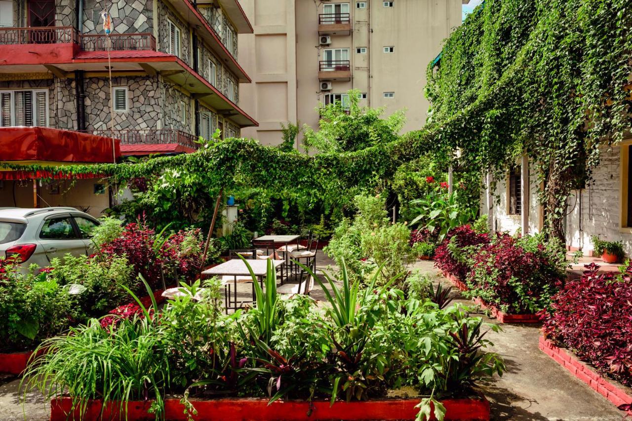 Hotel Plaza Nepal Pokhara Kültér fotó